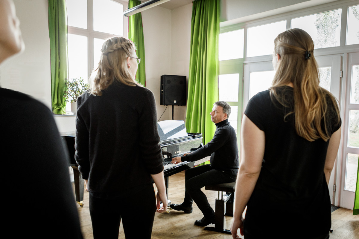 Chorleiter und Erfinder des Chorsystems: Stefan Pollpeter